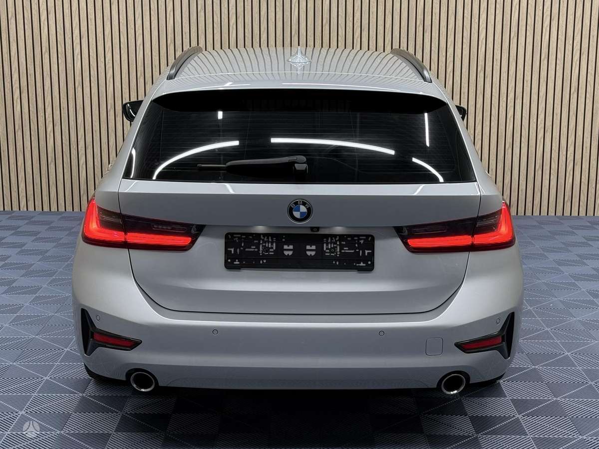 BMW 320, 2.0 l., Универсал