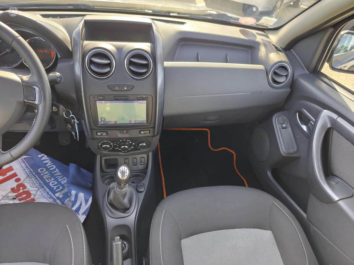 Dacia Duster, 1.2 l., off-road / crossover