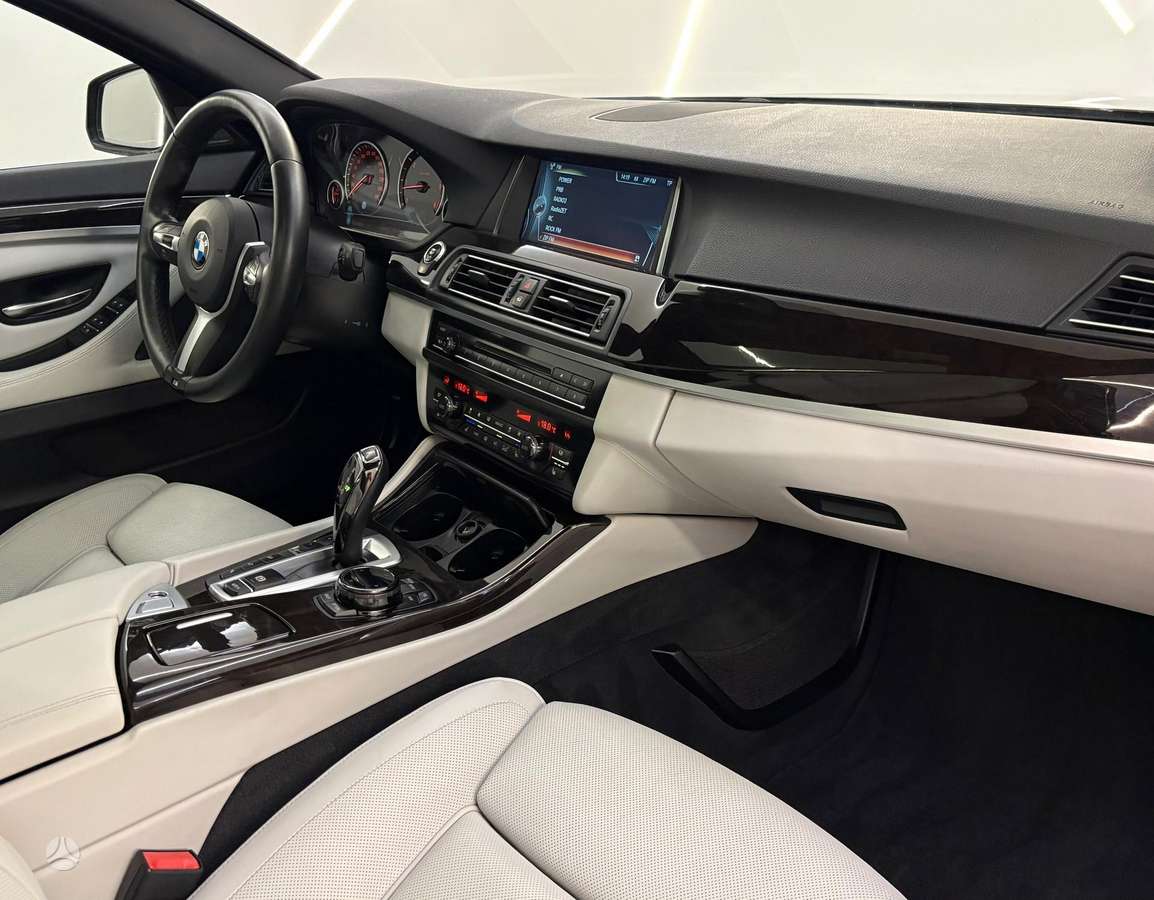 BMW 535, 3.0 l., Универсал