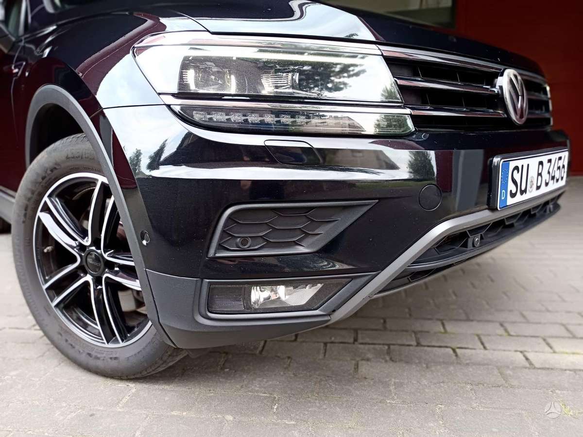 Volkswagen Tiguan Allspace - 9