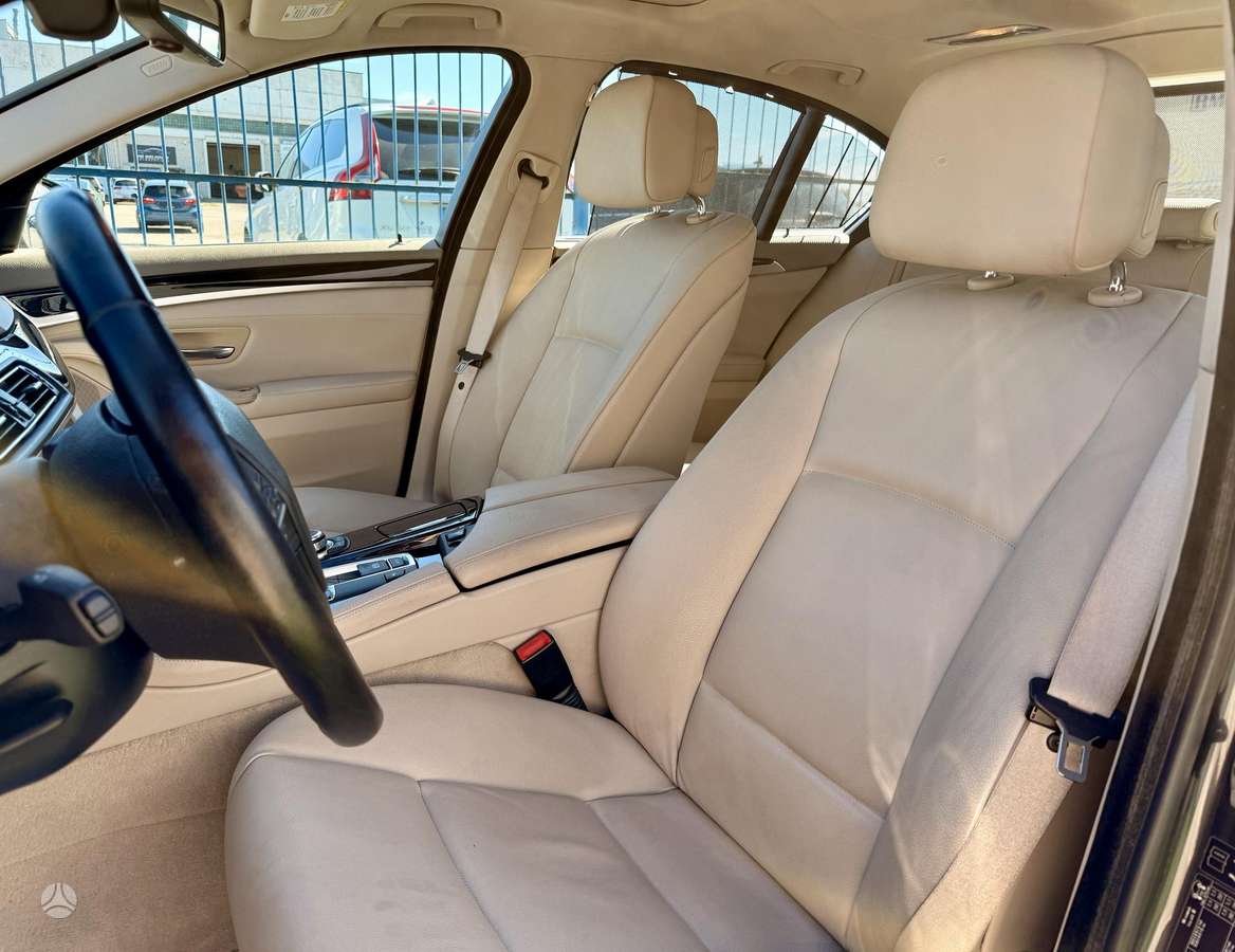 BMW 530, 3.0 l., Седан