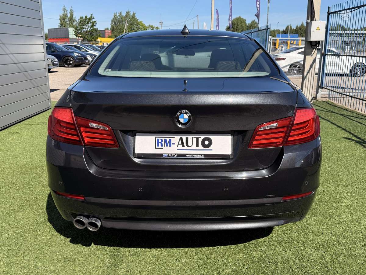 BMW 530, 3.0 l., Седан