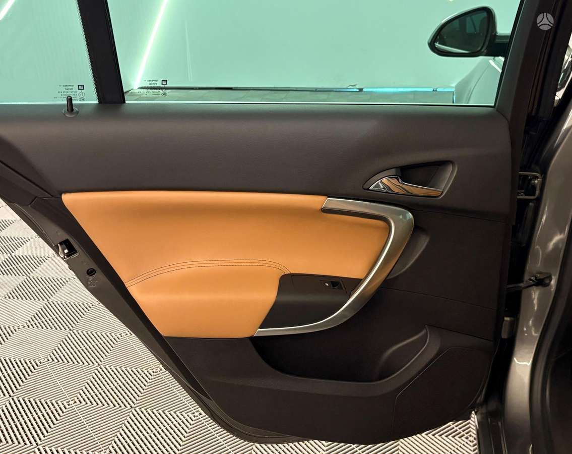 Opel Insignia, 2.0 l., Универсал