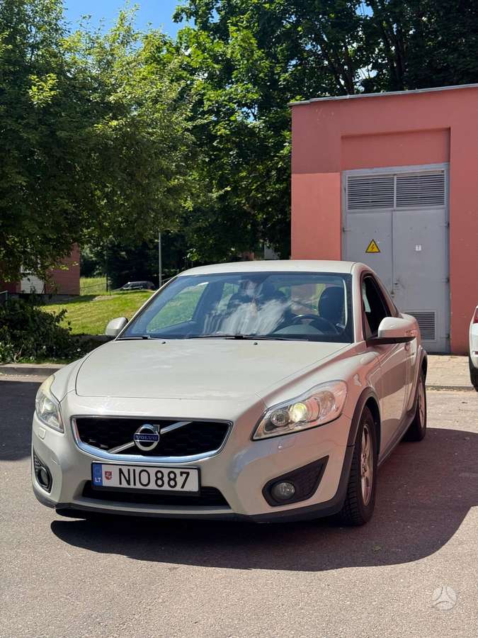 Volvo C30, 1.6 l., coupe