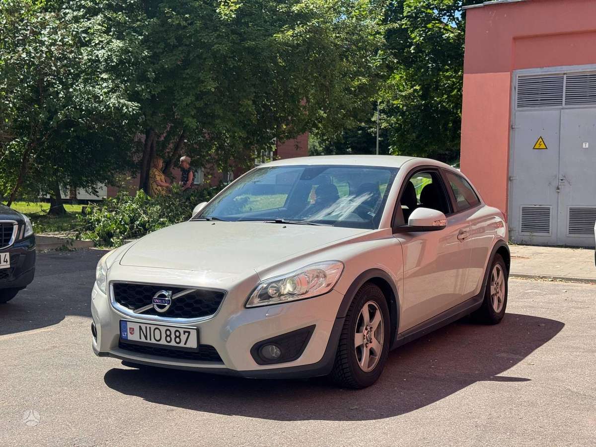 Volvo C30, 1.6 l., coupe