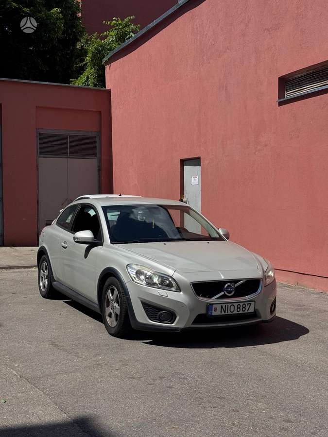 Volvo C30, 1.6 l., coupe