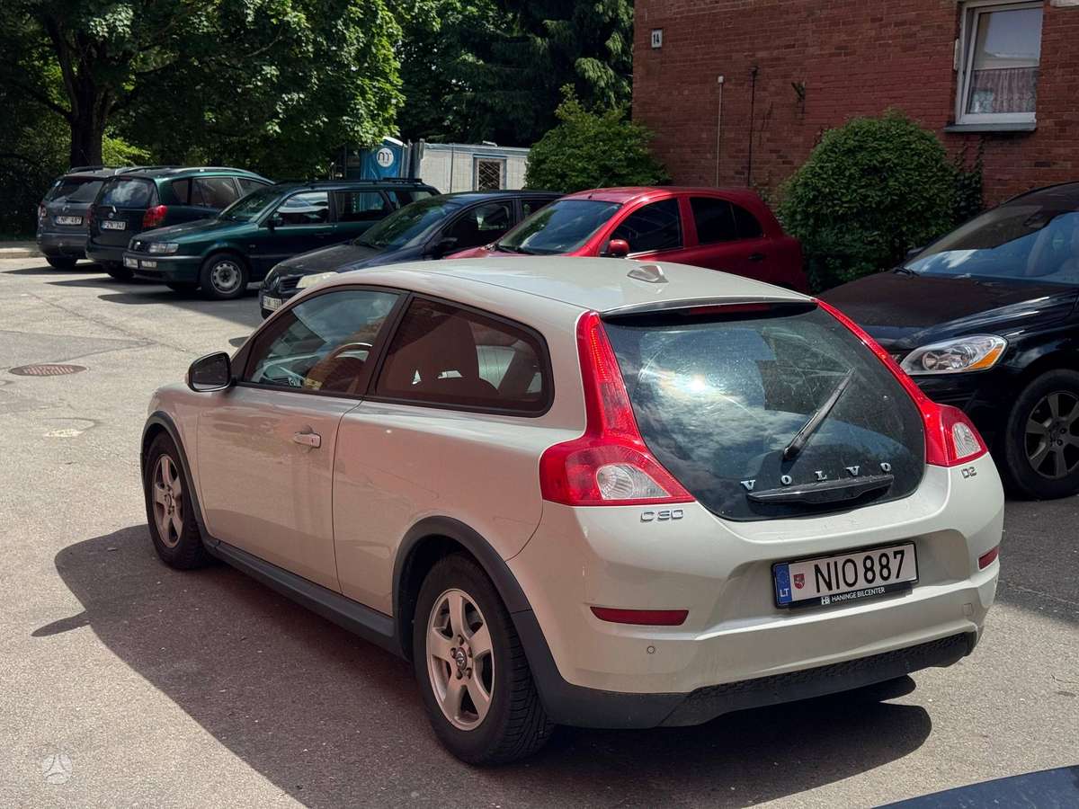 Volvo C30, 1.6 l., coupe