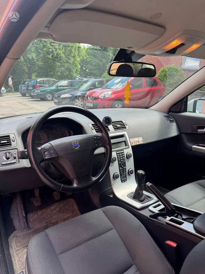 Volvo C30, 1.6 l., coupe