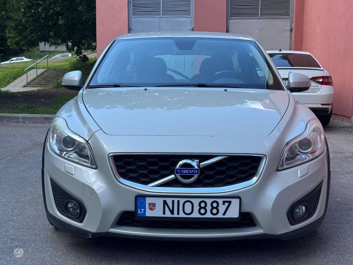 Volvo C30, 1.6 l., coupe