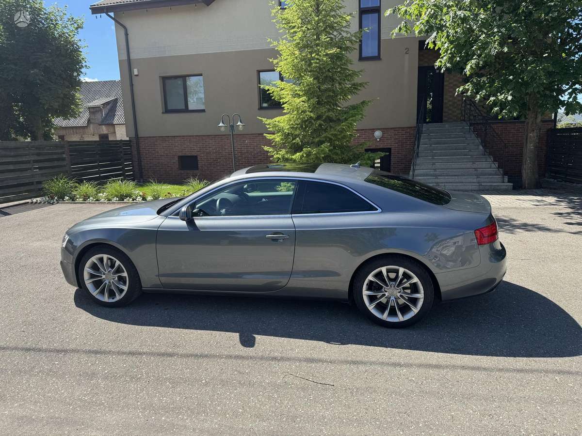 Audi A5, 2.0 l., coupe