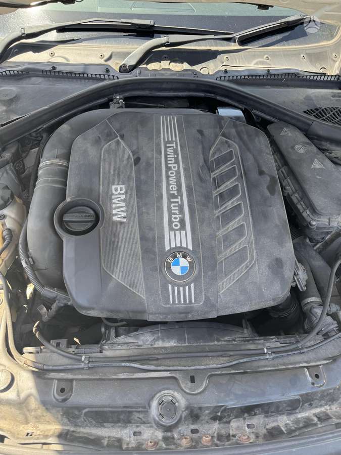 BMW 330, N57d30a, variklio detalės
