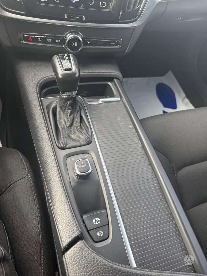 Volvo V90, 2.0 l., Универсал