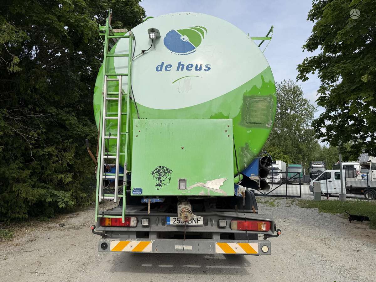 Scania 114 8x4 Silo / Pellet, автоцистерны