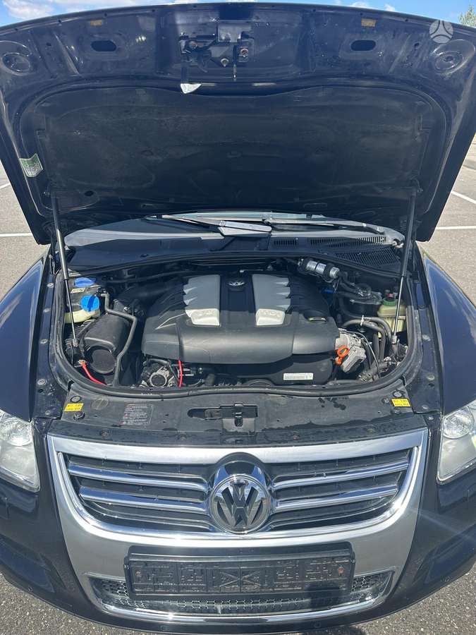 Volkswagen Touareg - 6