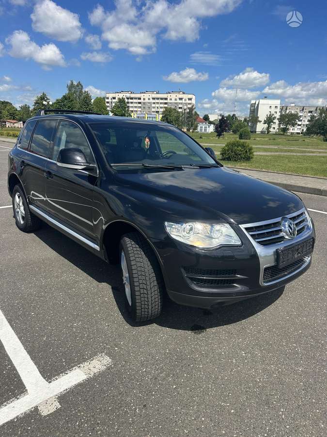 Volkswagen Touareg - 8