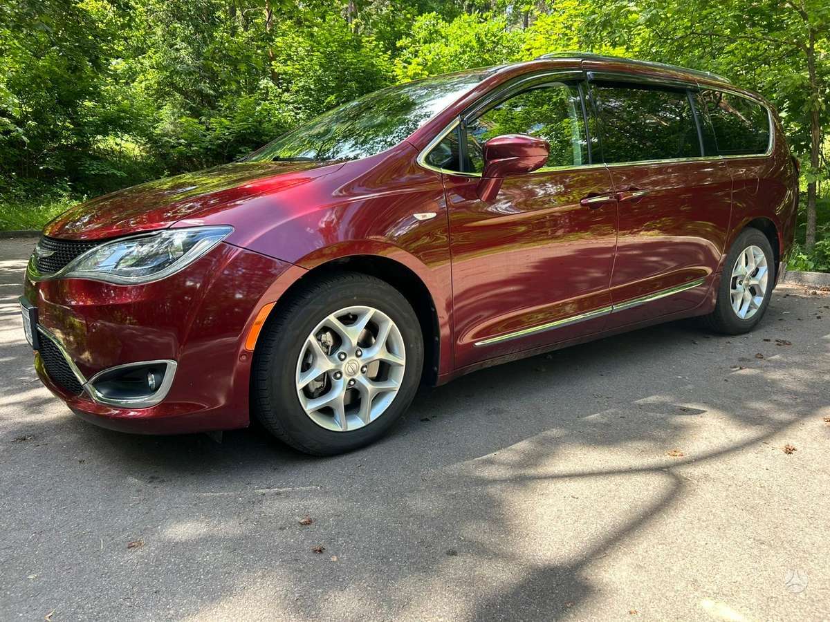 Chrysler Pacifica, 3.6 l., Минивэн