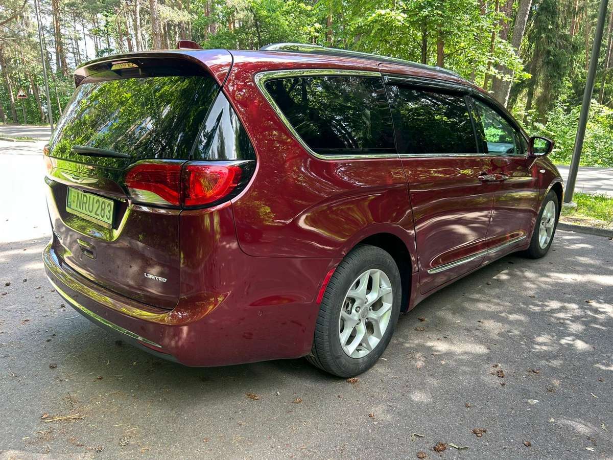 Chrysler Pacifica, 3.6 l., Минивэн