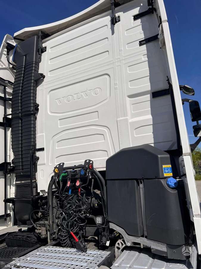 Volvo FH 500 I-SAVE, double sleeper