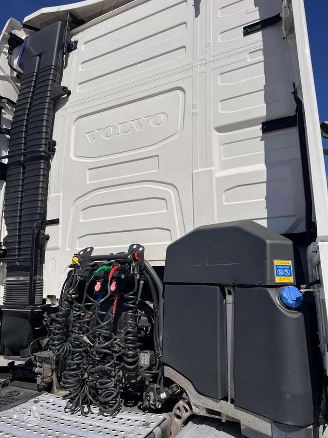 Volvo FH 500 I-SAVE, double sleeper