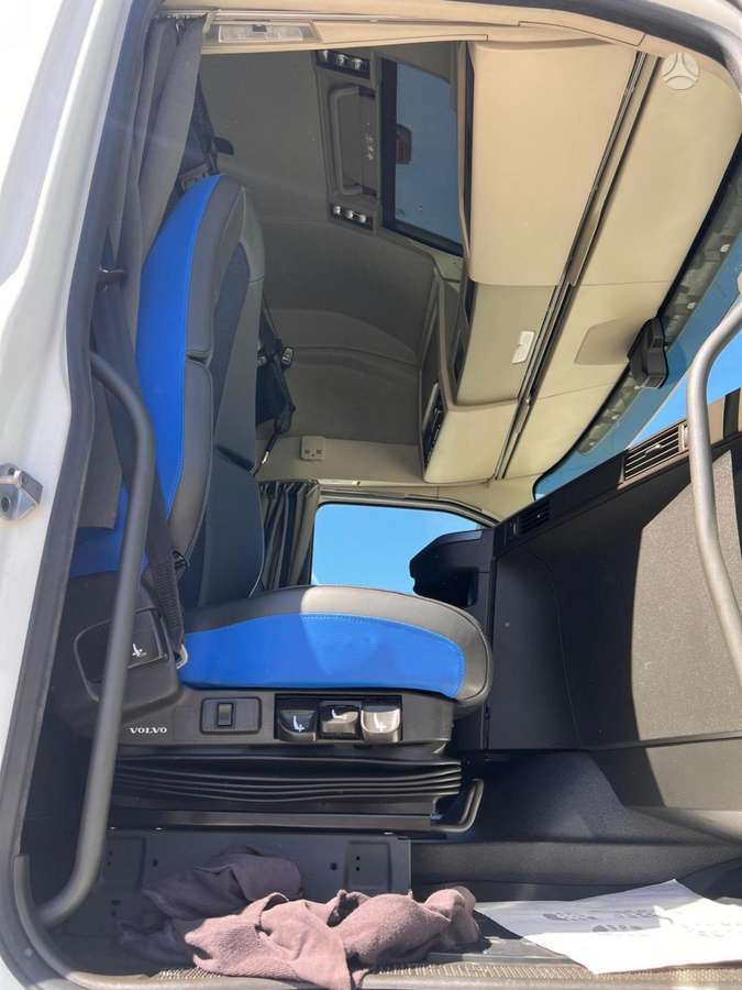 Volvo FH 500 I-SAVE, double sleeper