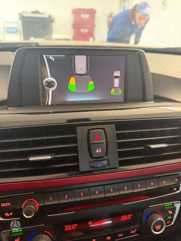 BMW 3 serija