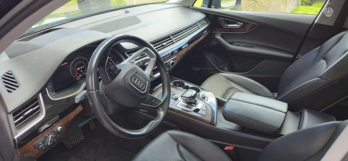 Audi Q7, 3.0 l., Внедорожник / Кроссовер