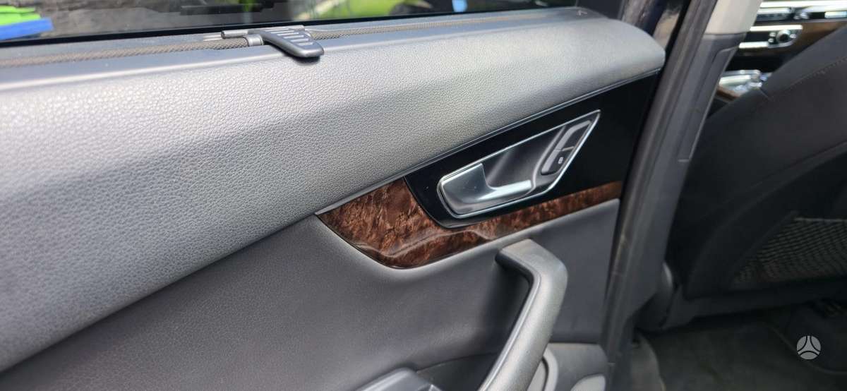 Audi Q7, 3.0 l., Внедорожник / Кроссовер