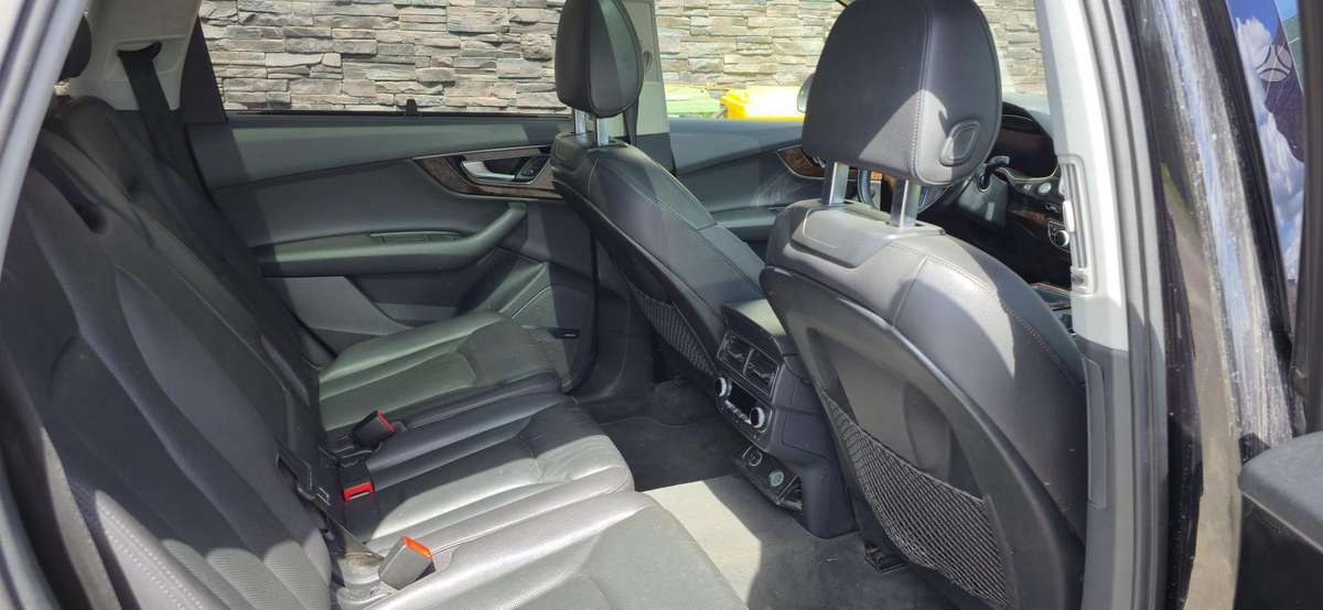 Audi Q7, 3.0 l., Внедорожник / Кроссовер