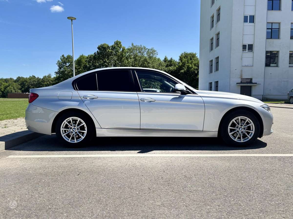 BMW 320, 2.0 l., Седан