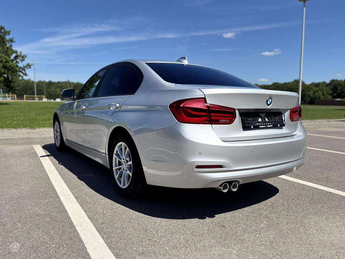 BMW 320, 2.0 l., Седан