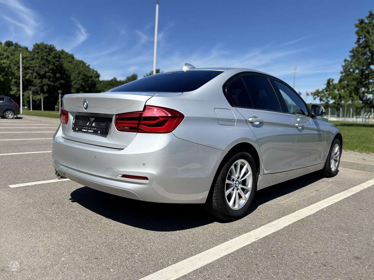 BMW 320, 2.0 l., Седан