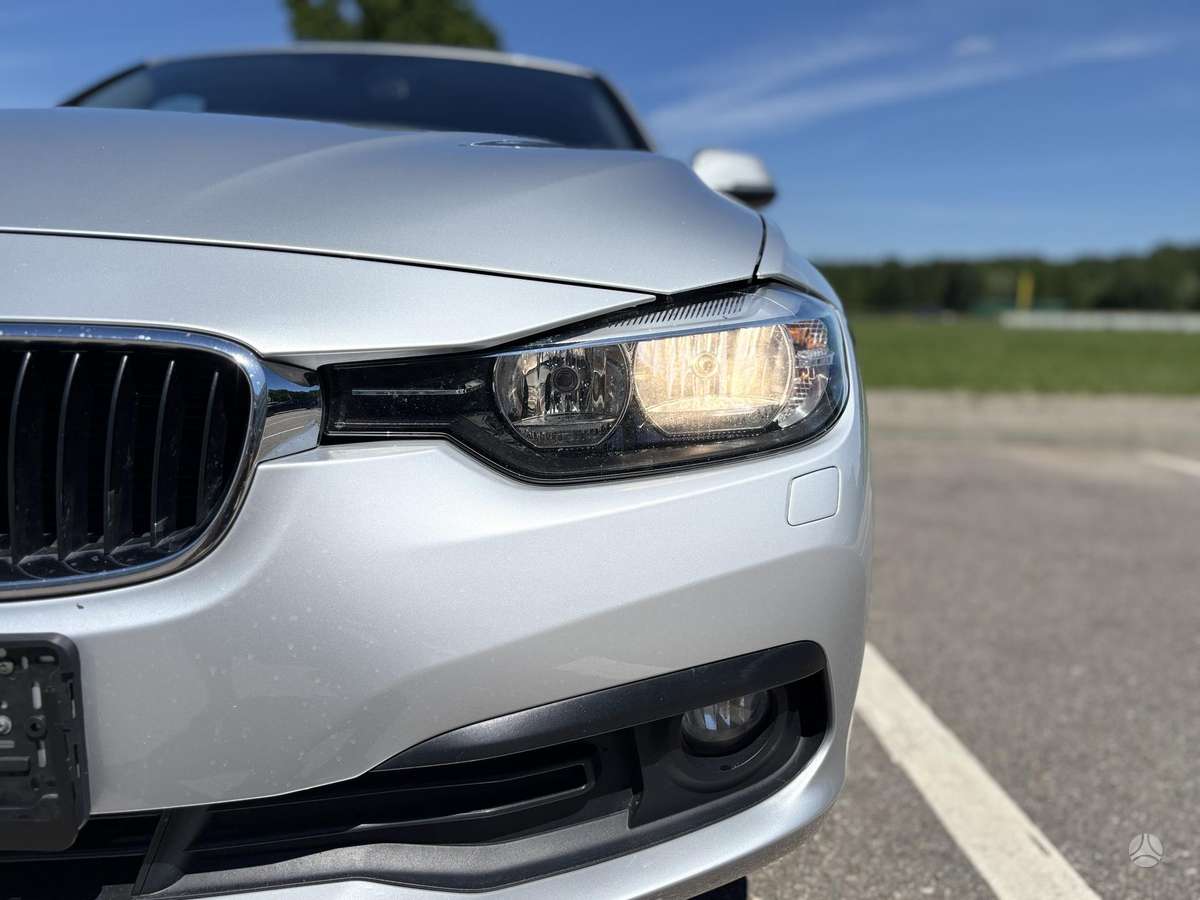 BMW 320, 2.0 l., Седан