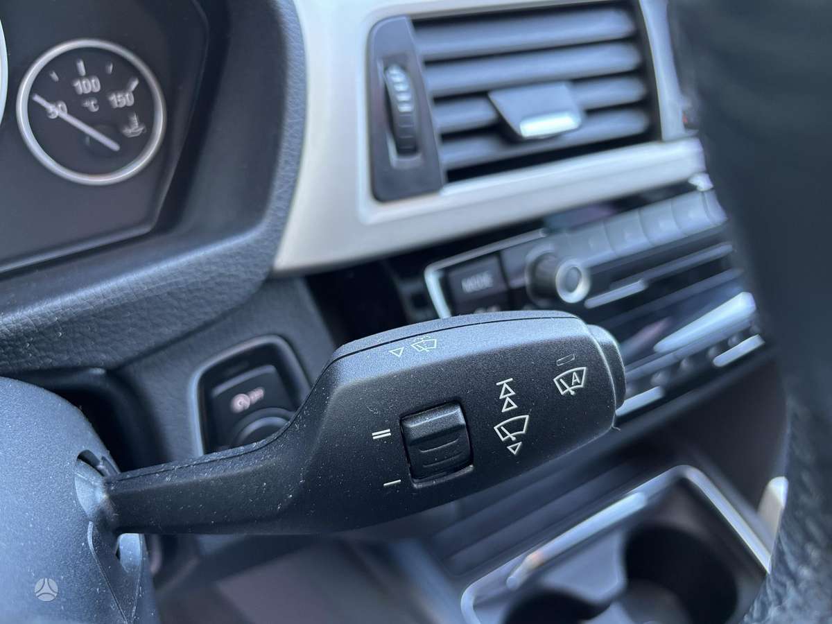 BMW 320, 2.0 l., Седан