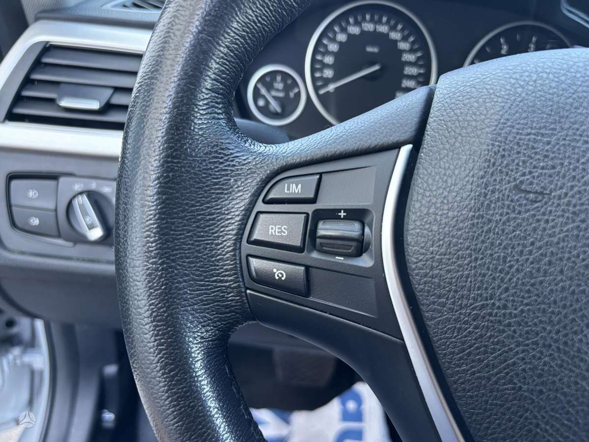 BMW 320, 2.0 l., Седан