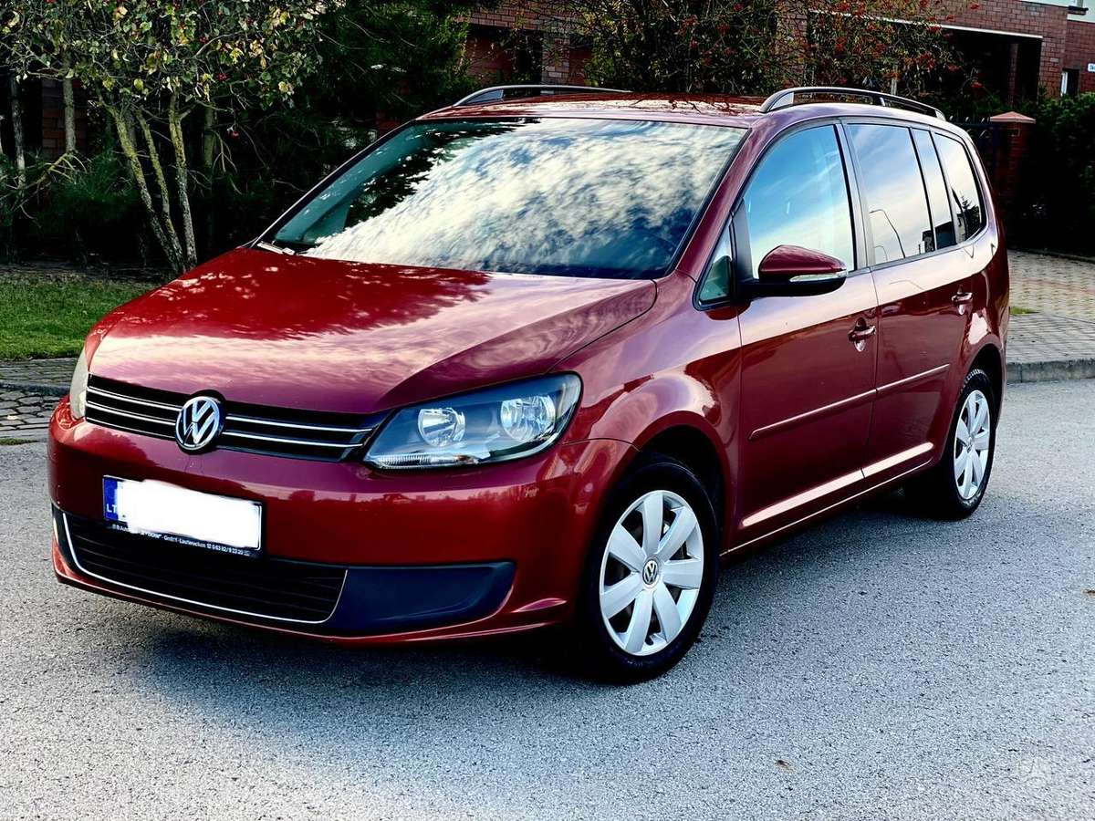 Volkswagen Touran - 5