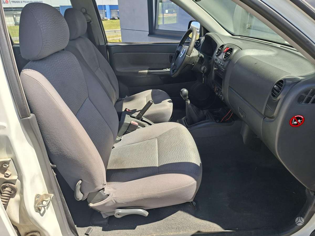 Isuzu D-Max, 3.0 l., Пикап