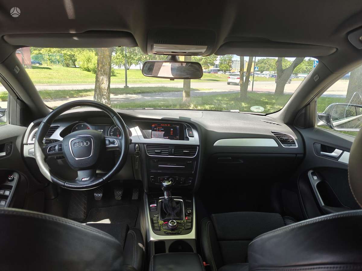 Audi A4, 2.0 l., Универсал
