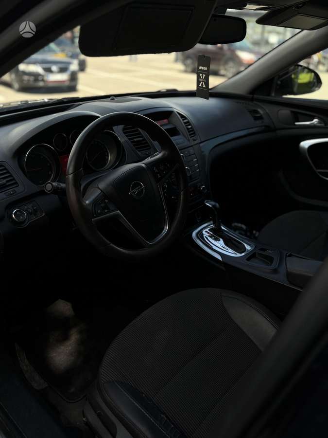 Opel Insignia, 2.0 l., wagon