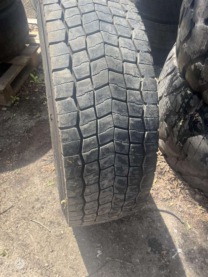 -Kita-, universalios 315/70 R22,5