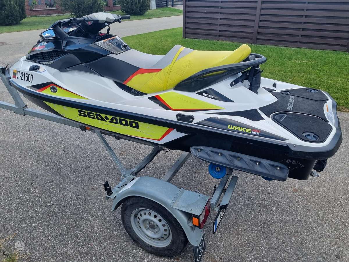 Sea-Doo Wake pro 215, водные мотоциклы