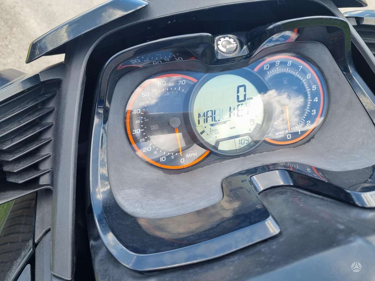 Sea-Doo Wake pro 215, водные мотоциклы