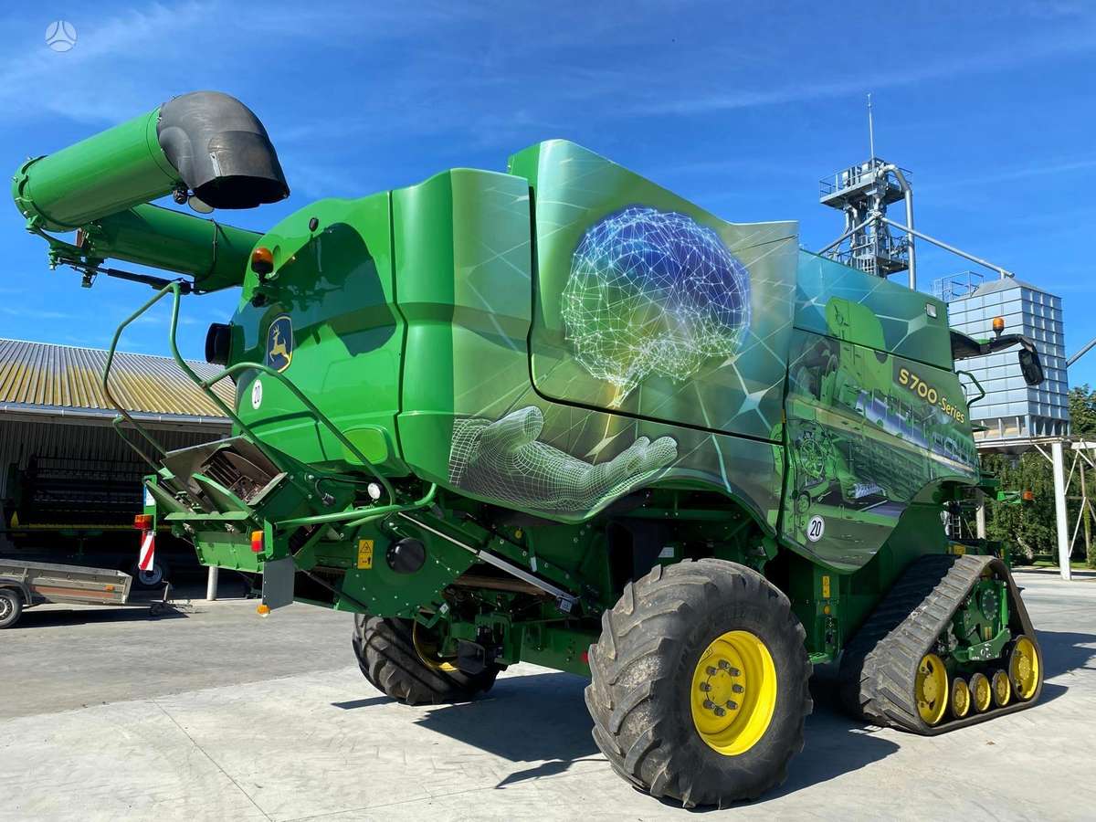 John Deere S790, комбайны