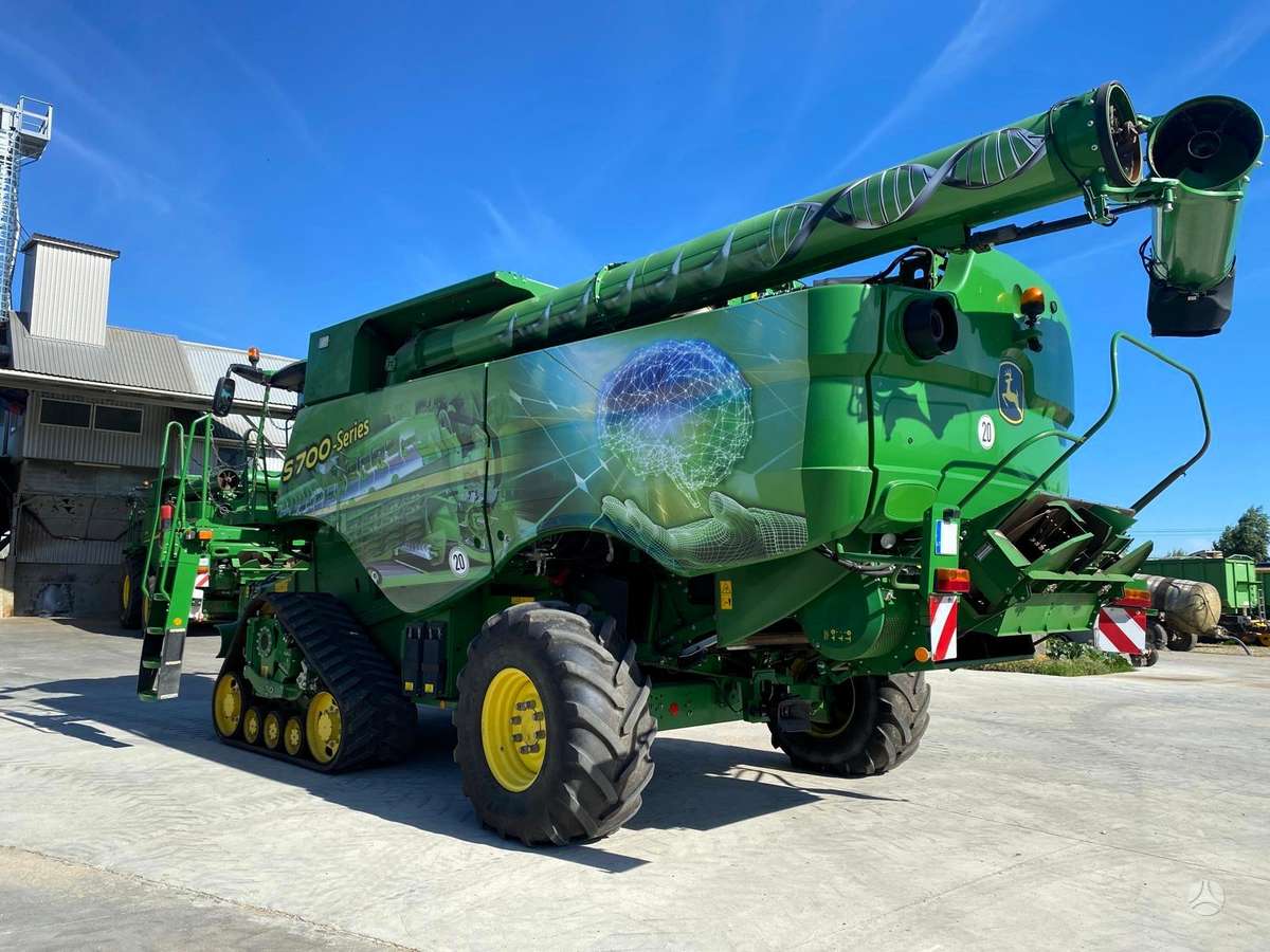John Deere S790, комбайны