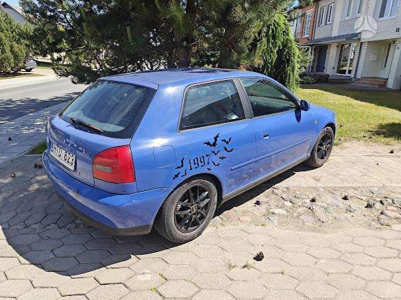 Audi A3, 1.8 l., Хэтчбек