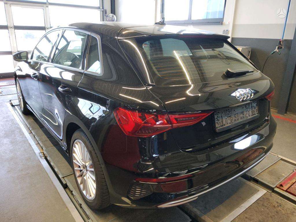 Audi A3, 1.5 l., hatchback