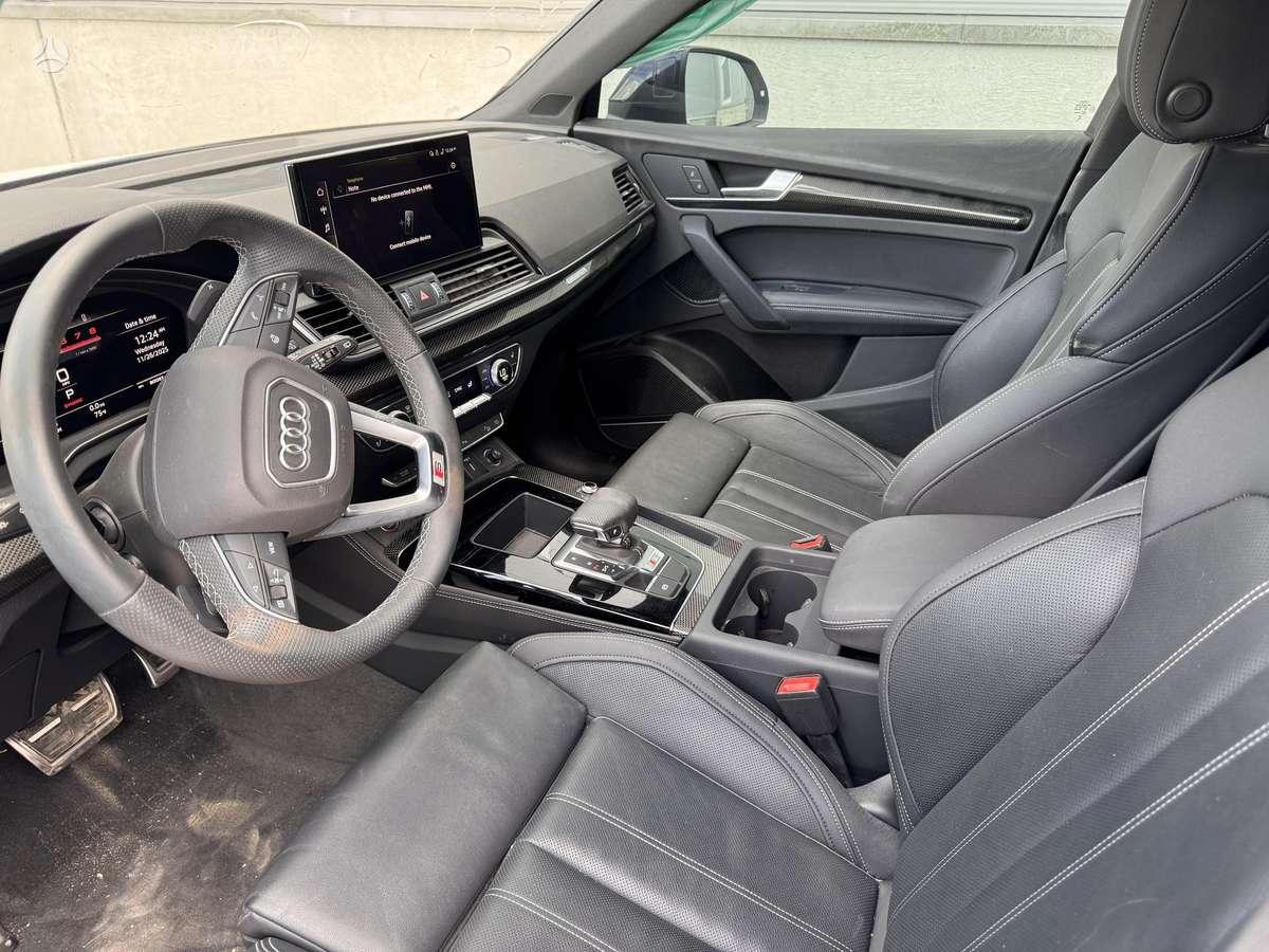 Audi SQ5, Внедорожник / Кроссовер