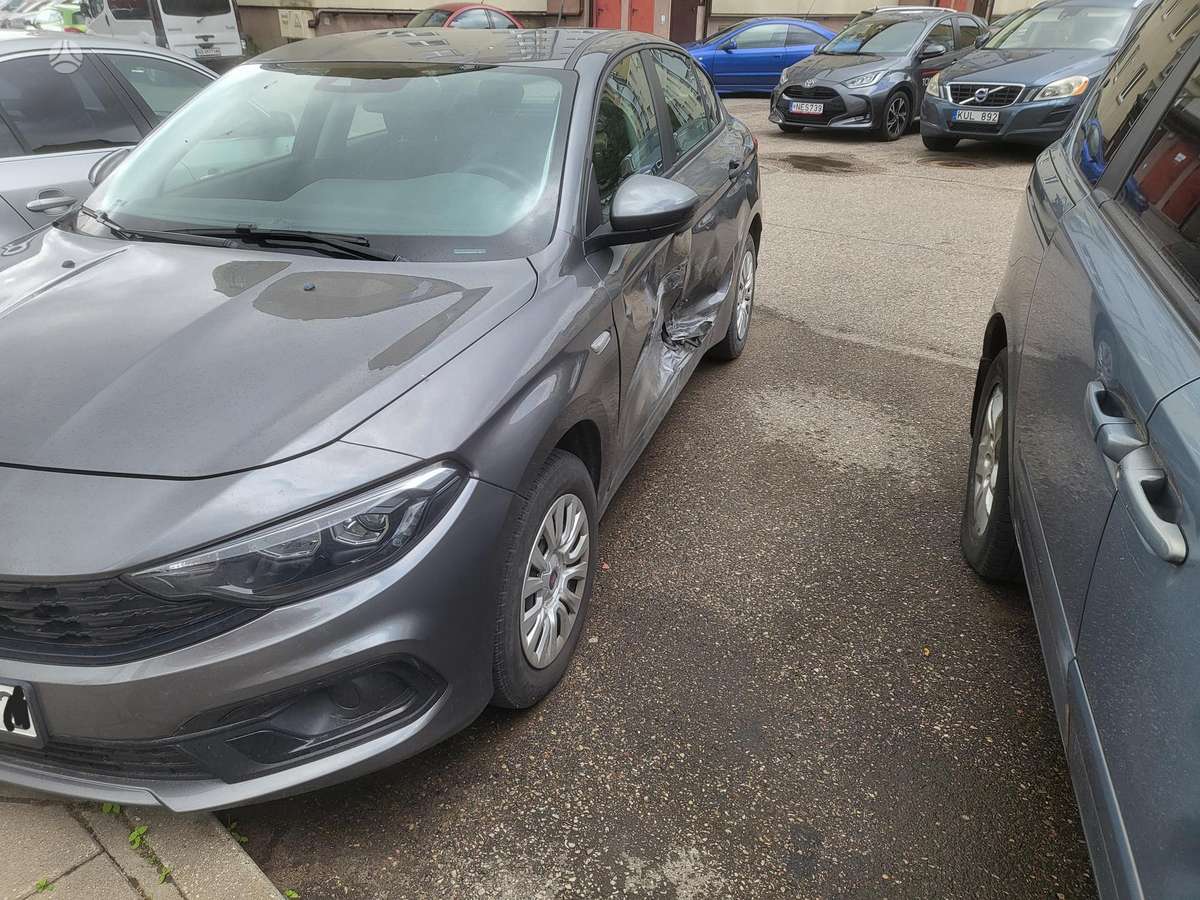 Fiat Tipo, 1.0 l., Седан