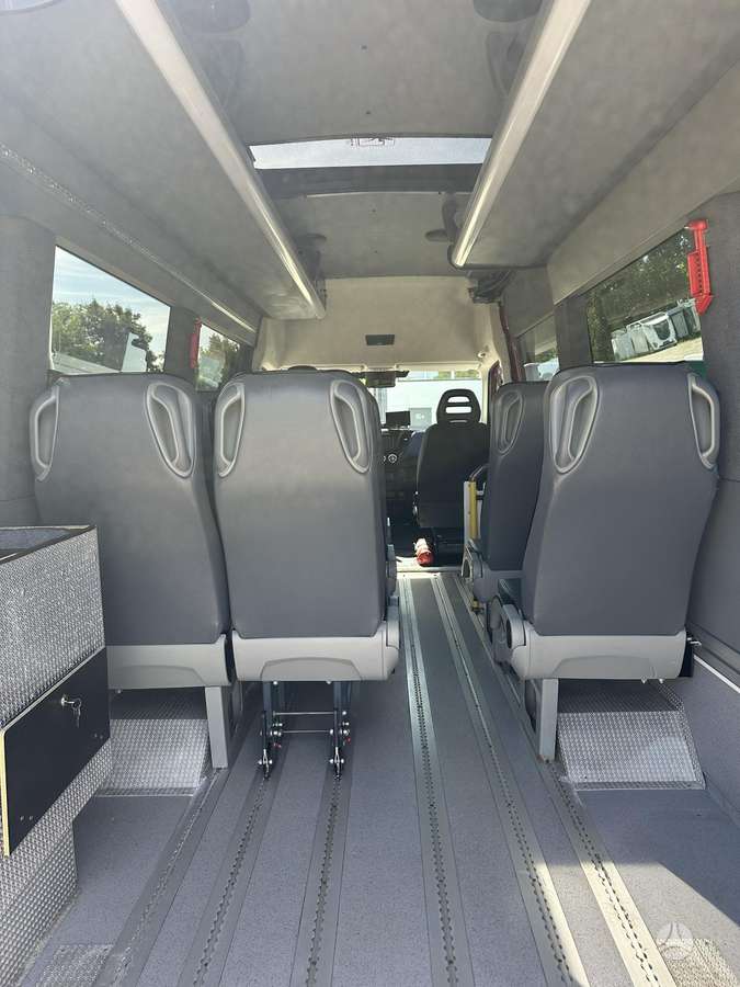 Iveco Daily, пассажирский микроавтобус