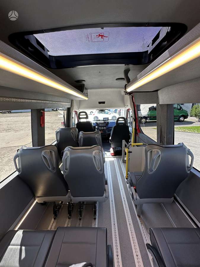 Iveco Daily, пассажирский микроавтобус