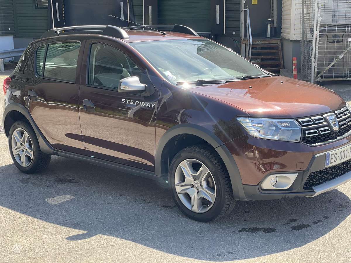 Dacia Sandero, 0.9 l., Хэтчбек